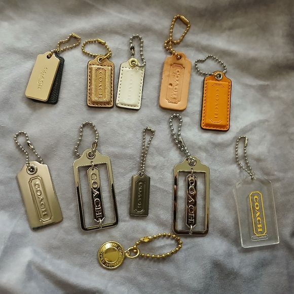 Coach small silver tone accessory - Picture 4 of 4